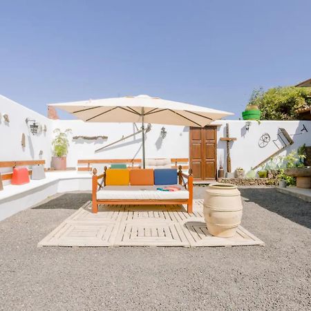 Gasthaus Casa Emblematica Garaday Lanzarote Tinajo Exterior foto